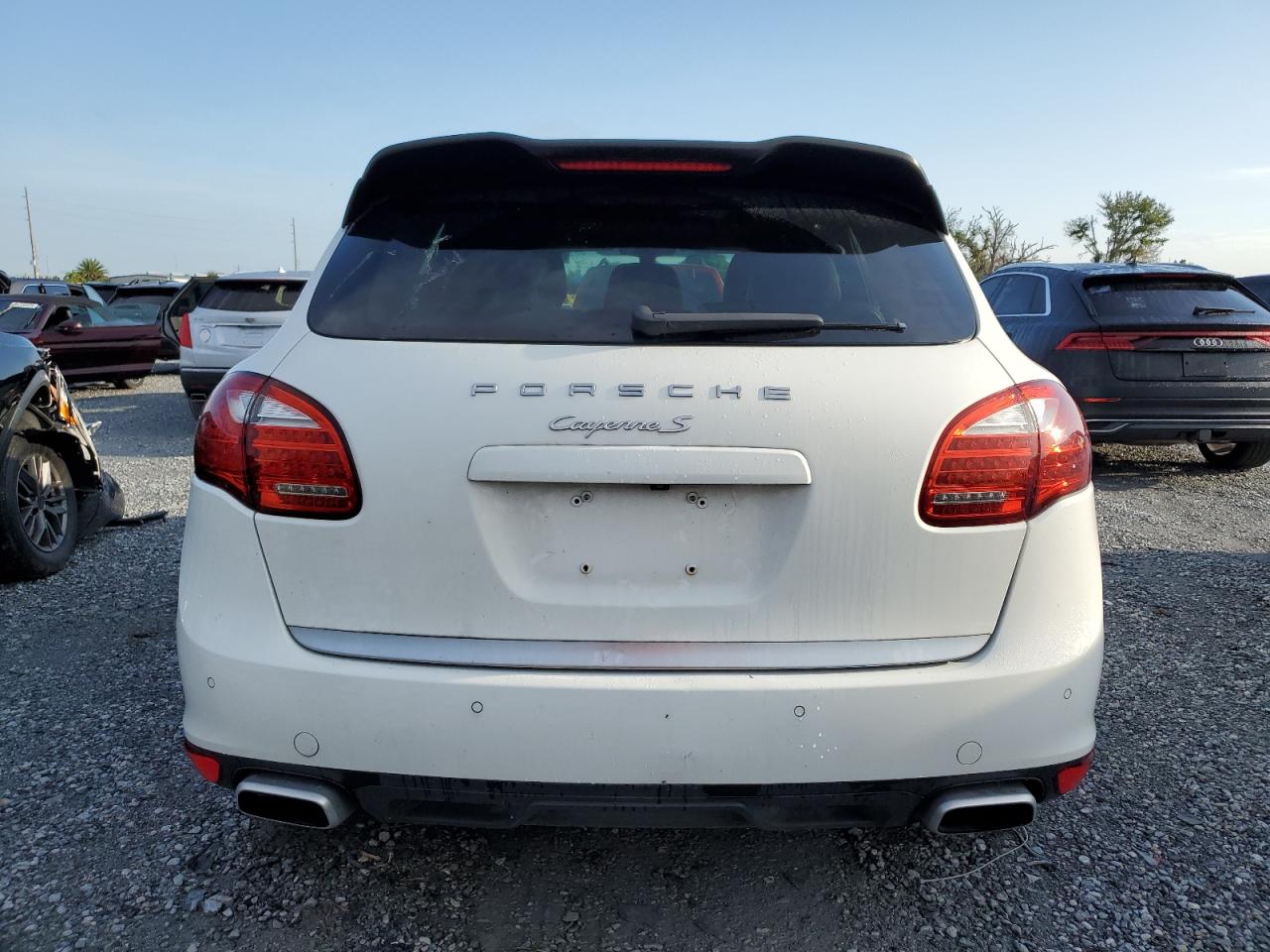 2013 Porsche Cayenne S VIN: WP1AB2A28DLA85229 Lot: 64752875