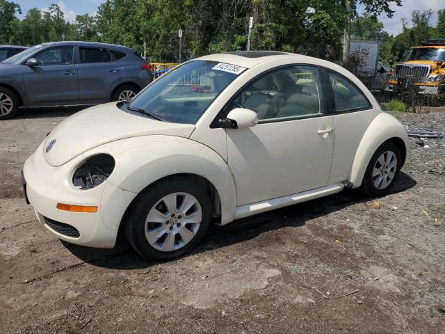 2009 Volkswagen New Beetle S  
