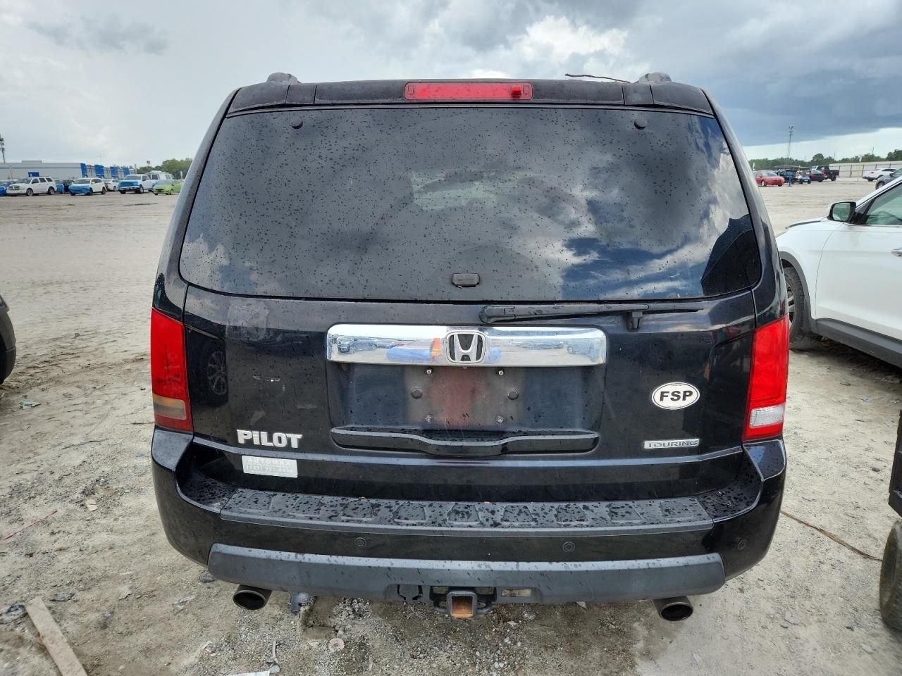 2010 Honda Pilot Touring VIN: 5FNYF3H95AB020303 Lot: 63252465