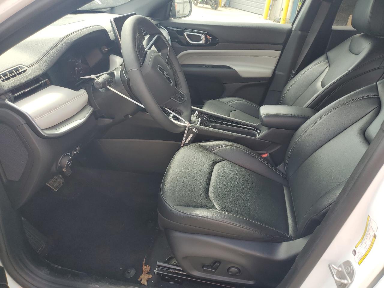 2025 Jeep Compass Limited VIN: 3C4NJDCN3ST513038 Lot: 64116135