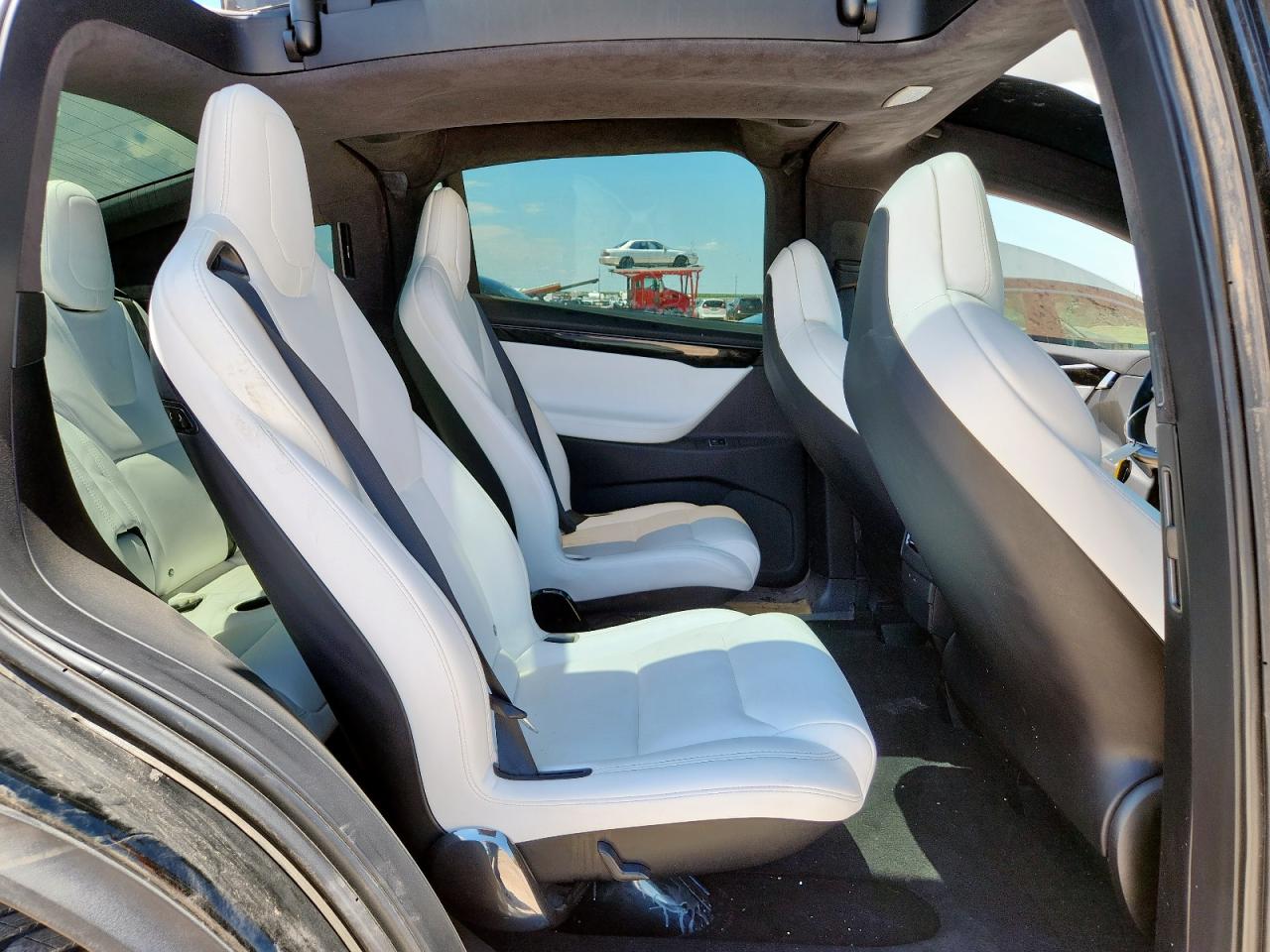 2018 Tesla Model X VIN: 5YJXCBE29JF141356 Lot: 64262045