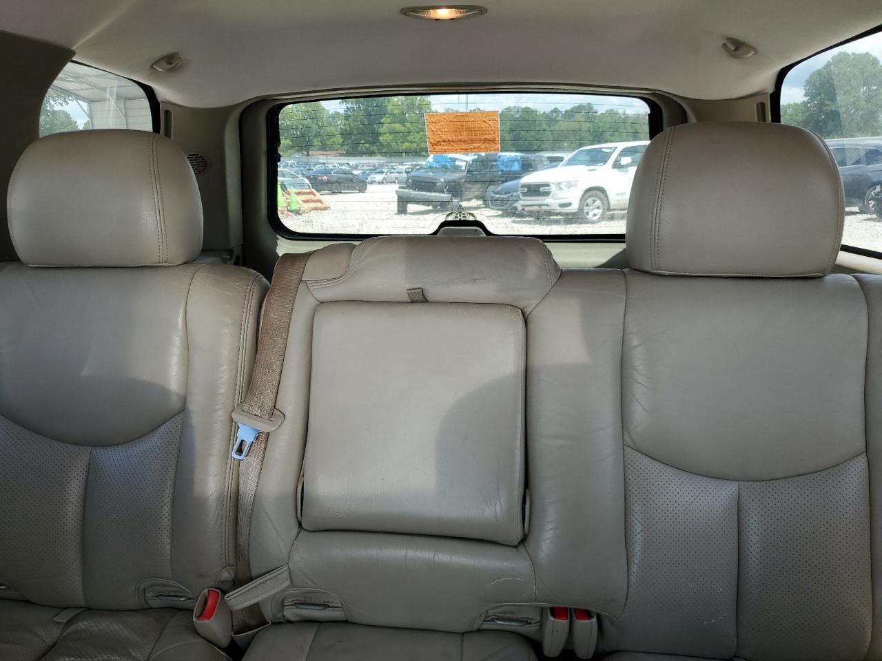 2004 Chevrolet Tahoe C1500 VIN: 1GNEC13V14J296616 Lot: 65221155