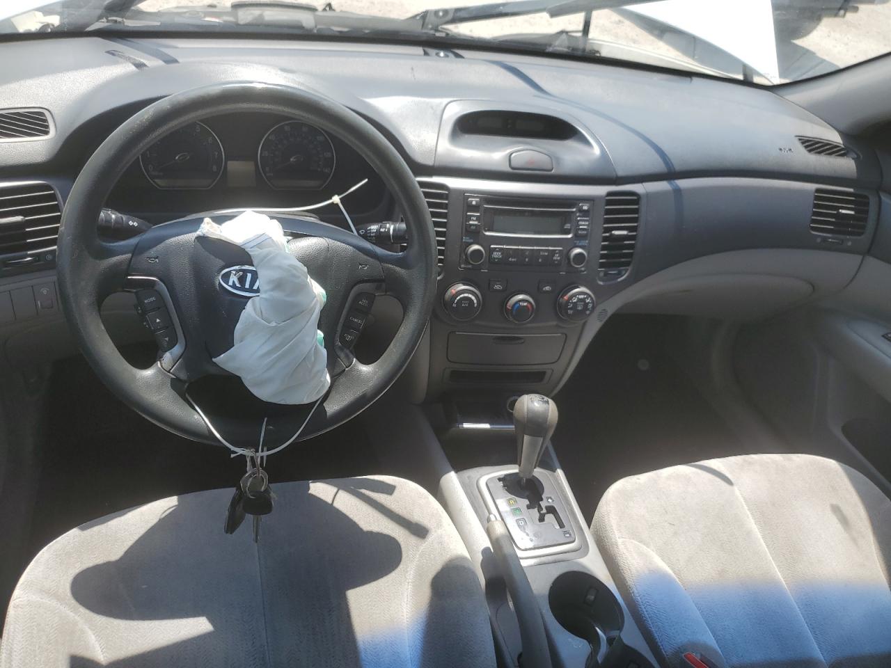 2008 Kia Optima Lx VIN: KNAGE123685177516 Lot: 64466125