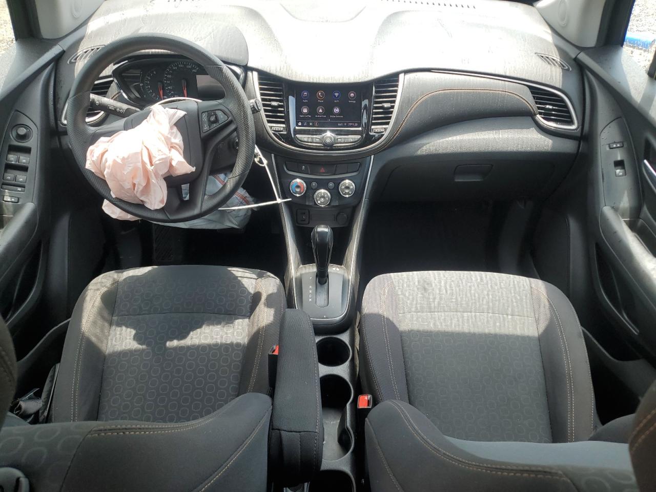 2020 Chevrolet Trax Ls VIN: 3GNCJKSB2LL153188 Lot: 64702595