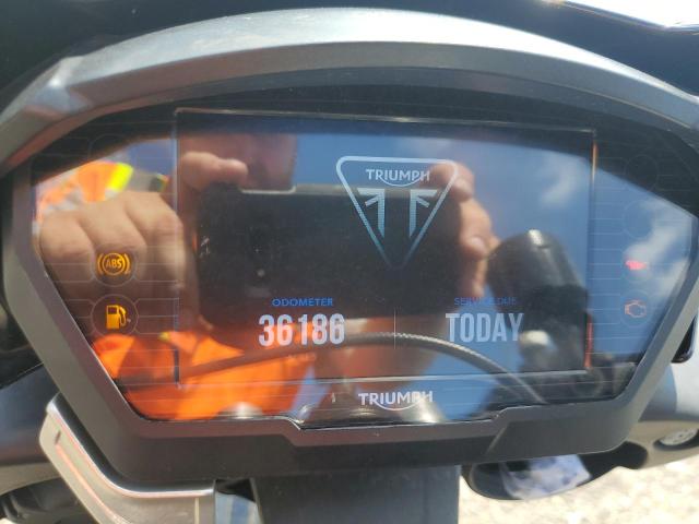 2018 TRIUMPH MOTORCYCLE STREET TRIPLE R  