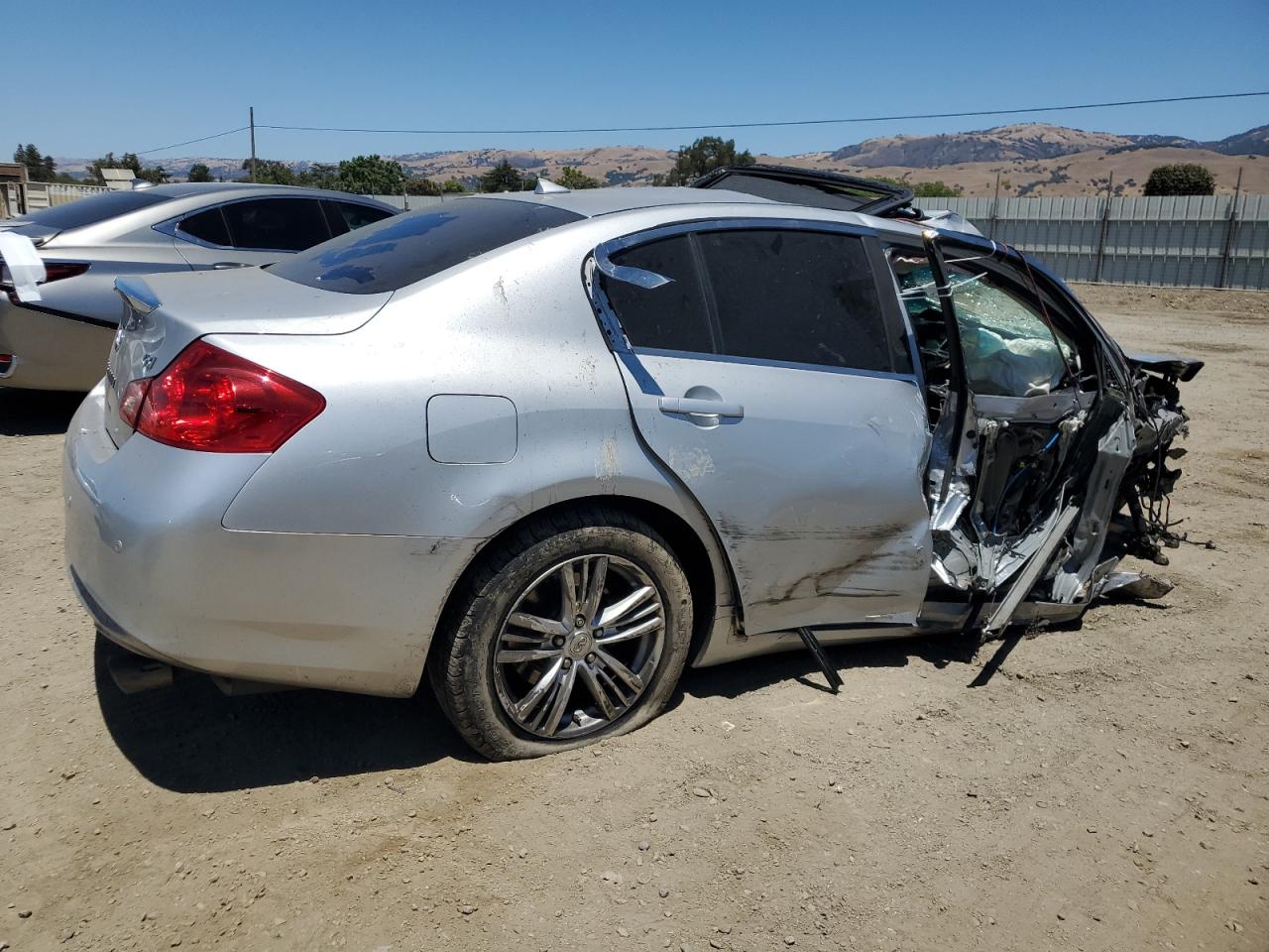 2011 Infiniti G37 Base VIN: JN1CV6AP6BM303909 Lot: 63807995