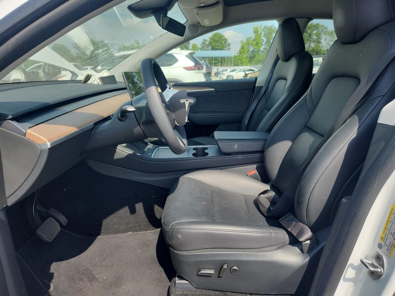 2024 Tesla Model Y VIN: 7SAYGDEE1RA259458 Lot: 62735315