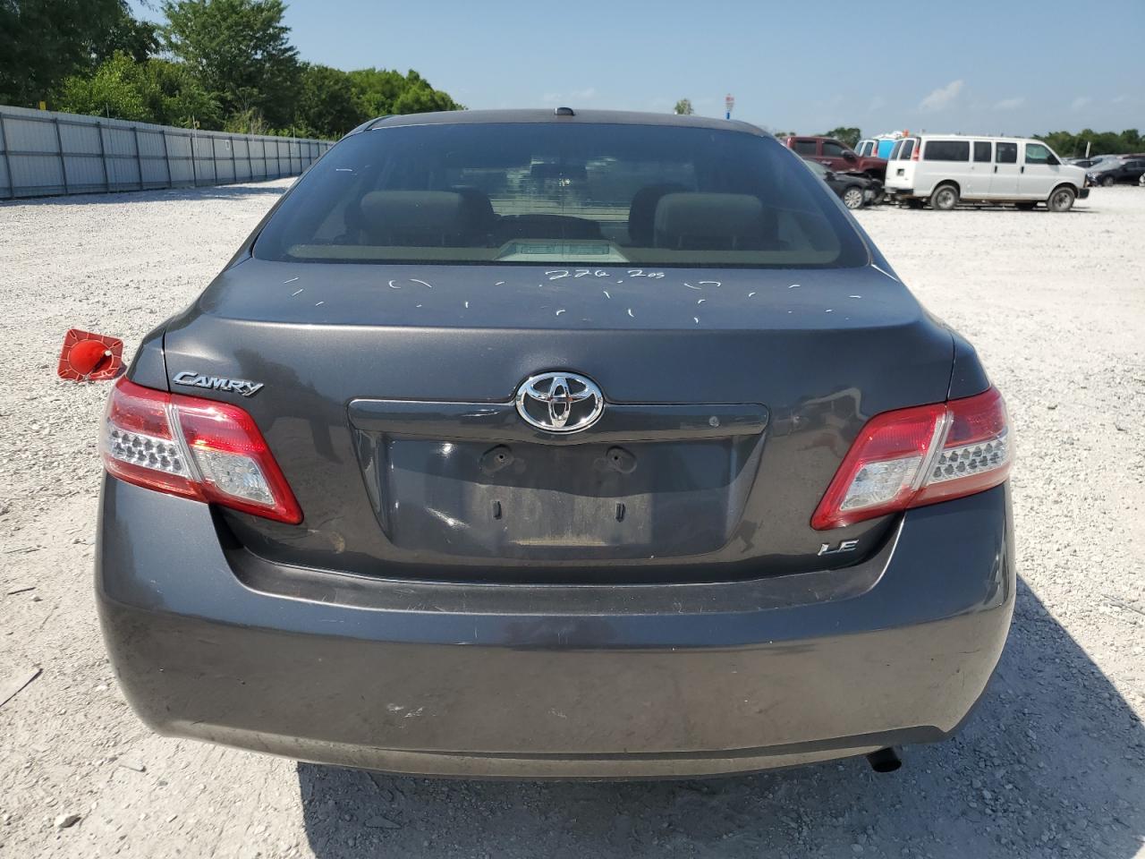2011 Toyota Camry Base VIN: 4T4BF3EK2BR206808 Lot: 65608895