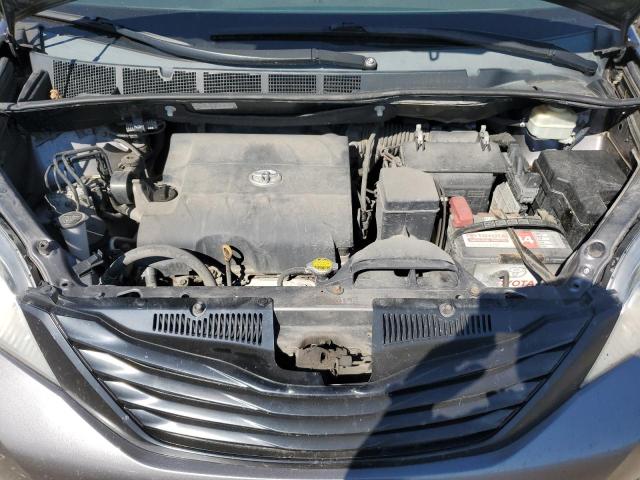 2016 TOYOTA SIENNA   