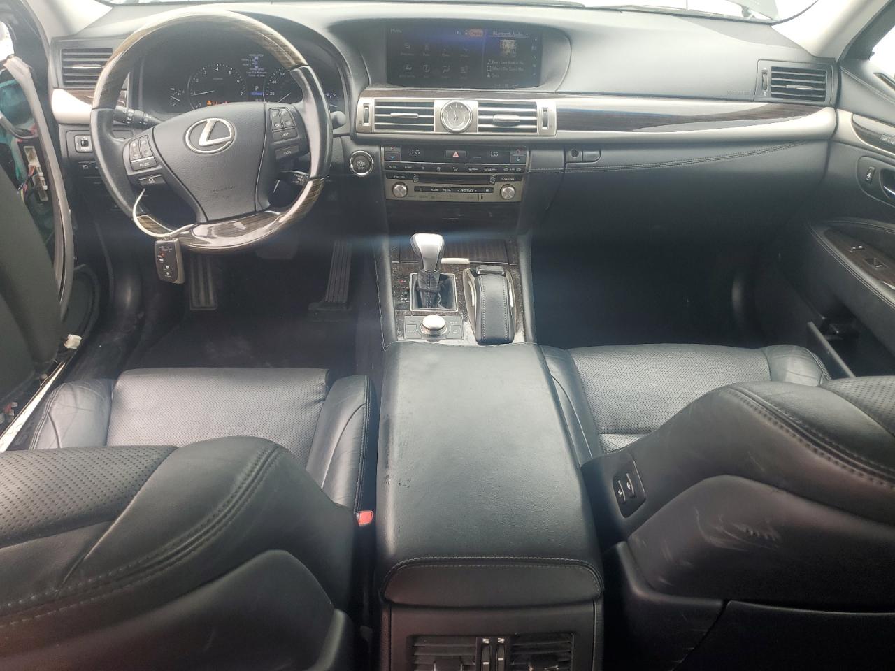 2017 Lexus Ls 460 VIN: JTHBL5EF1H5144986 Lot: 62380555