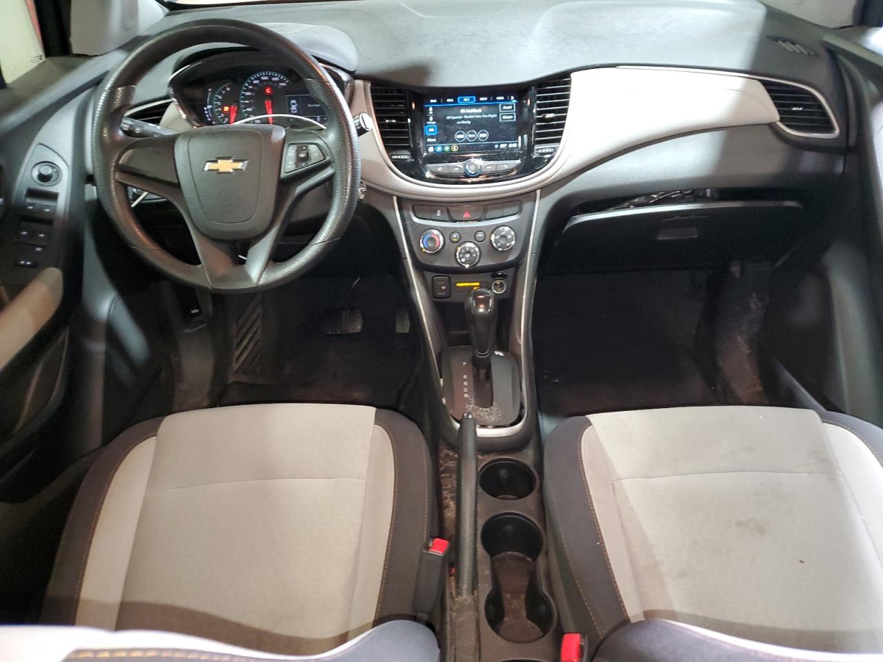 2018 Chevrolet Trax Ls VIN: 3GNCJNSB4JL386956 Lot: 63317525