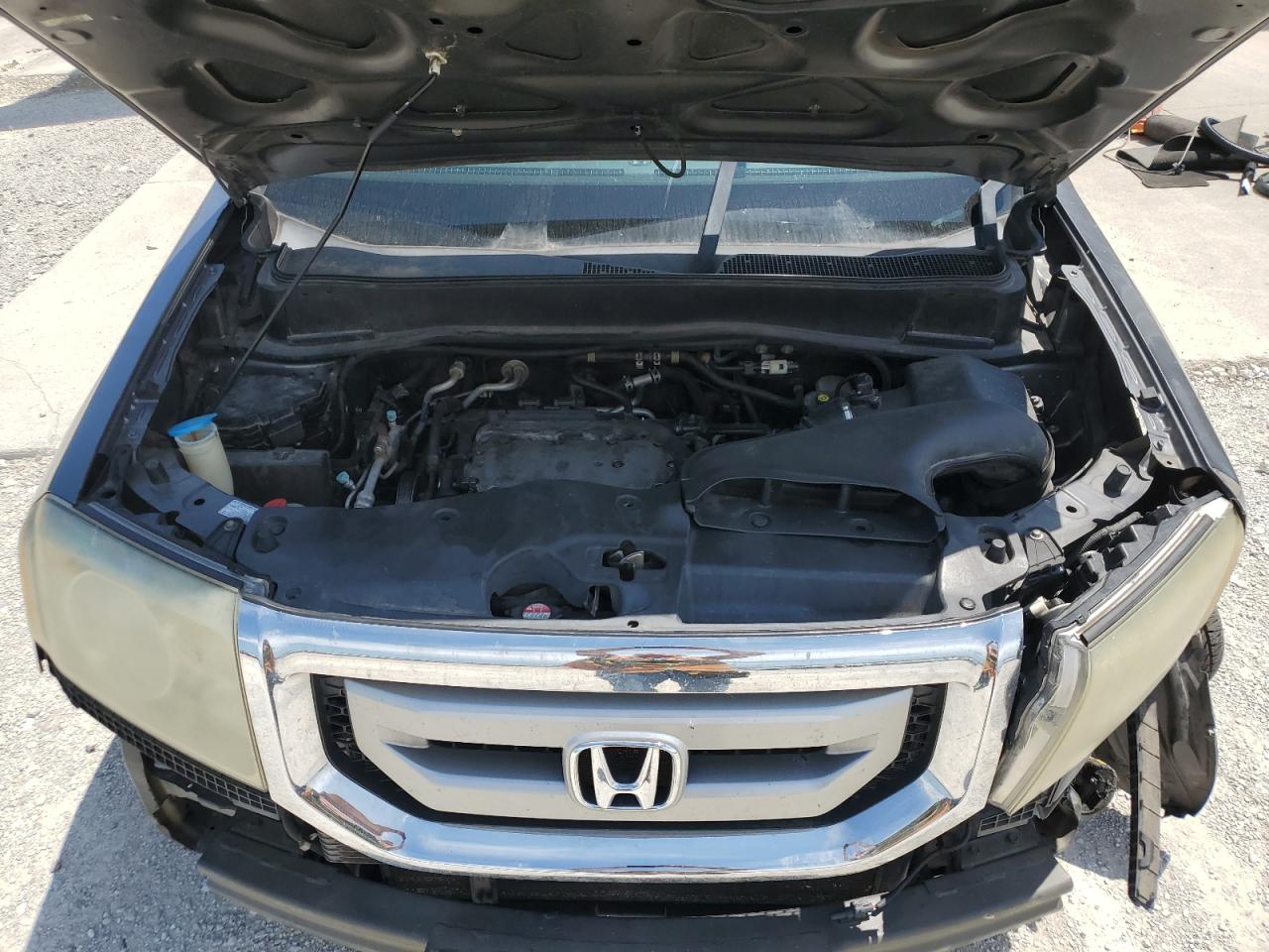 2011 Honda Pilot Lx VIN: 5FNYF3H21BB043632 Lot: 63917065