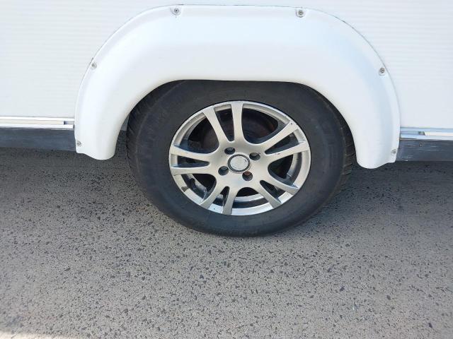 2005 COMPASS CORONA 524