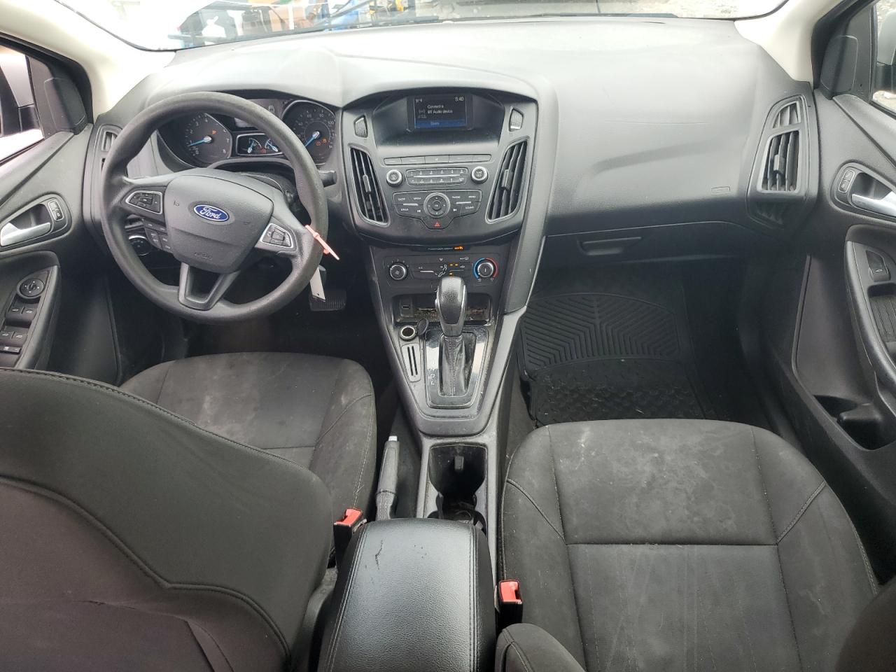 2018 Ford Focus Se VIN: 1FADP3F2XJL262248 Lot: 65693425