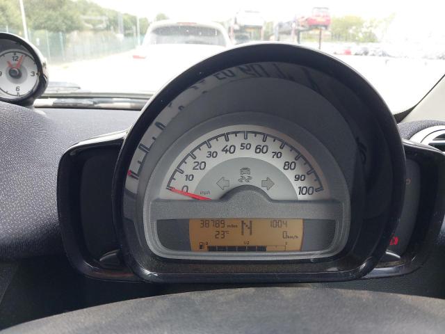 2013 SMART FORTWO COUPE EDITION21