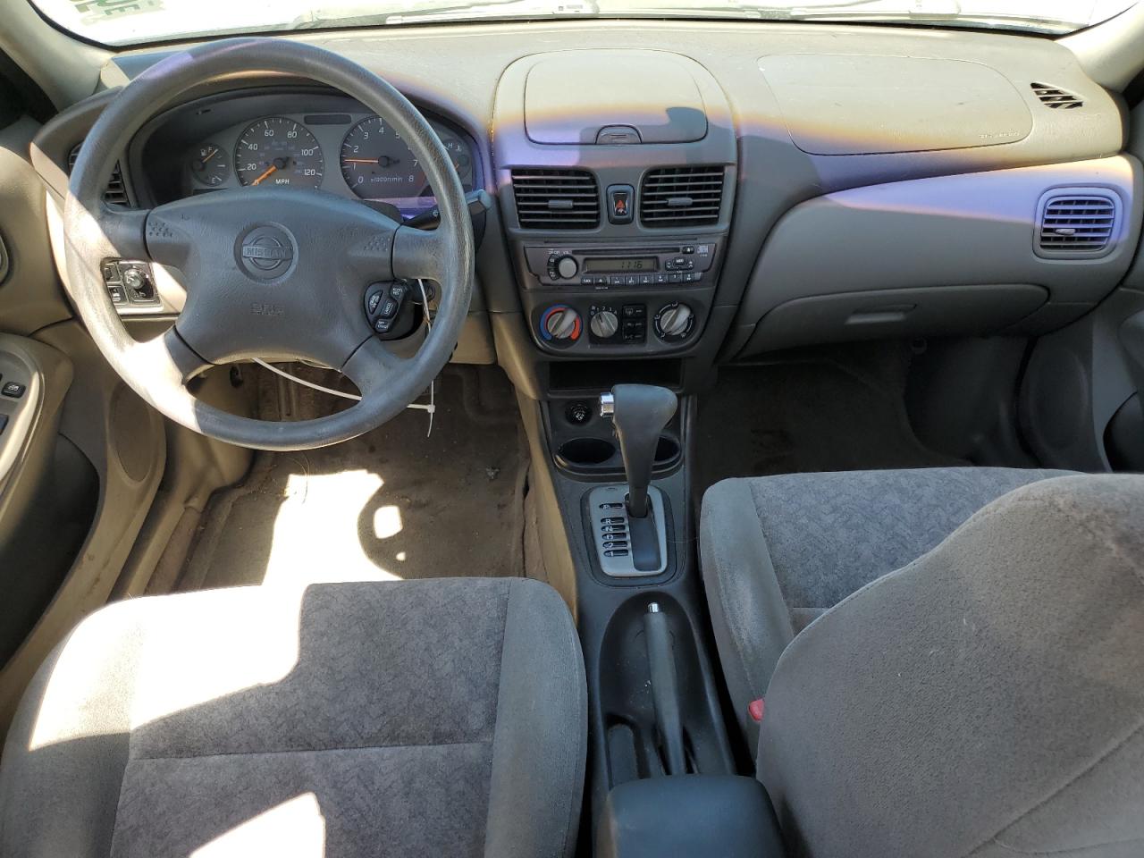 2001 Nissan Sentra Xe VIN: 3N1CB51D11L460085 Lot: 64069335