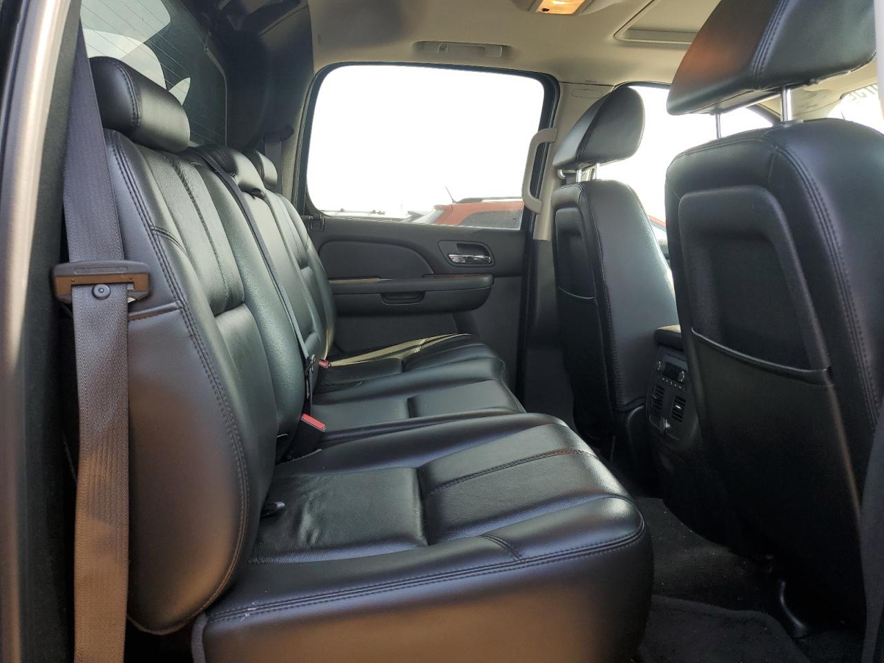 2007 Chevrolet Avalanche K1500 VIN: 3GNFK12327G266036 Lot: 62647675
