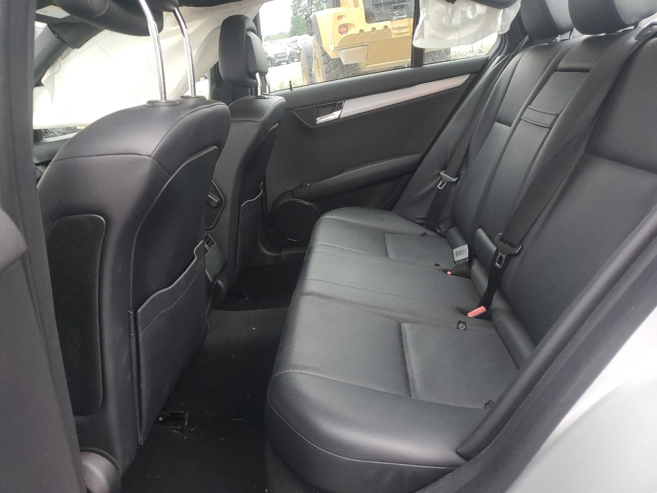 2011 Mercedes-Benz C 300 VIN: WDDGF5EB1BA435309 Lot: 62735125