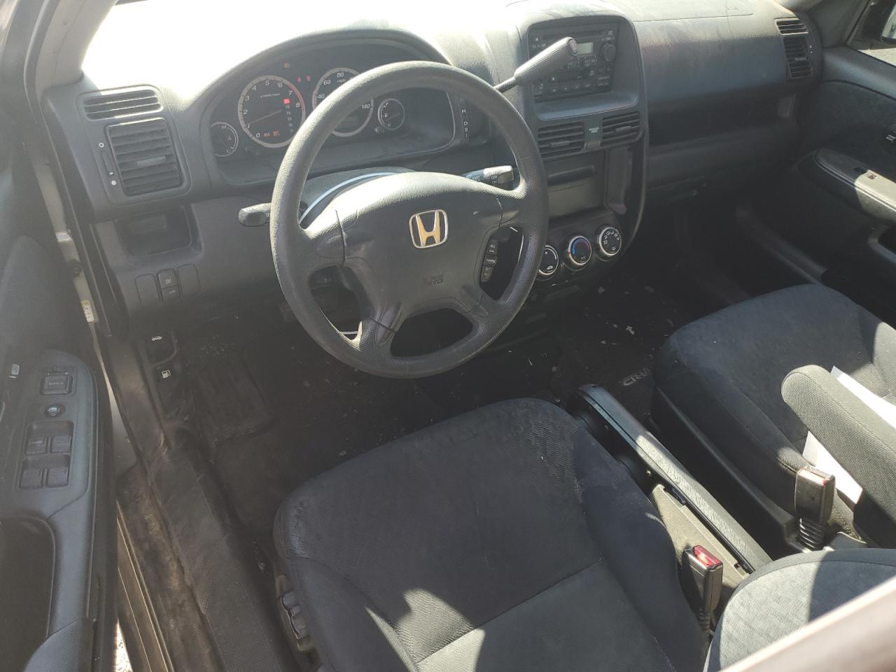 2005 Honda Cr-V Lx VIN: JHLRD68555C013799 Lot: 64418565