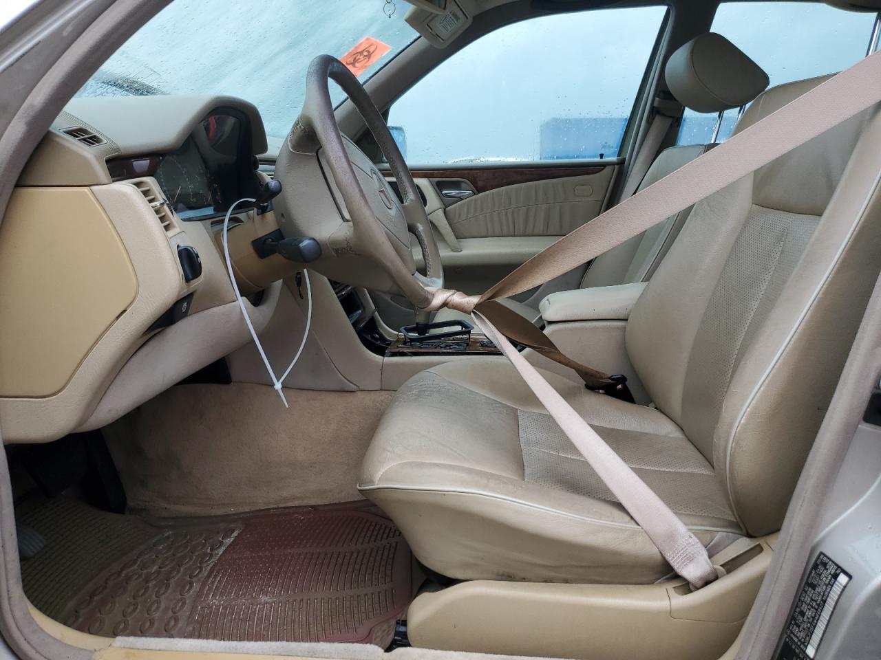 1998 Mercedes-Benz E 300Td VIN: WDBJF25F6WA649427 Lot: 63206155