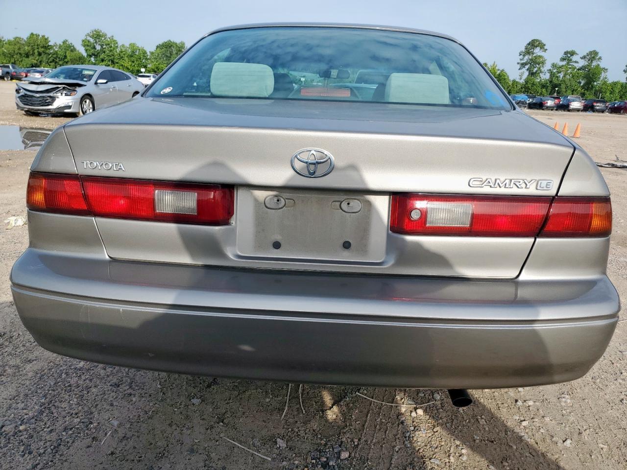 1999 Toyota Camry Ce VIN: 4T1BG22K2XU394386 Lot: 63064175