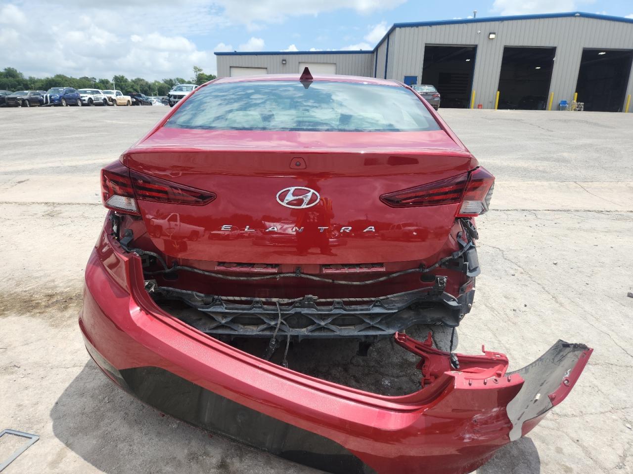 2019 Hyundai Elantra Sel VIN: KMHD84LF1KU885592 Lot: 63693385