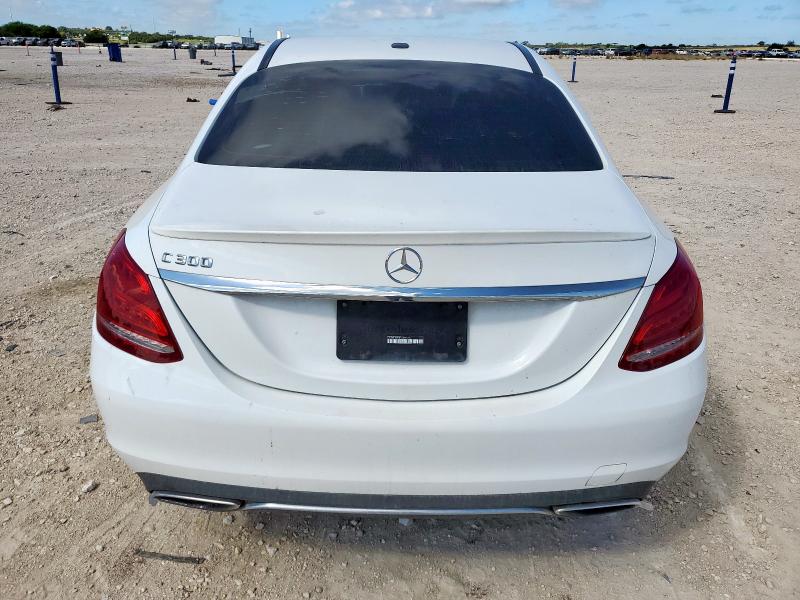 2015 MERCEDES-BENZ C 300  