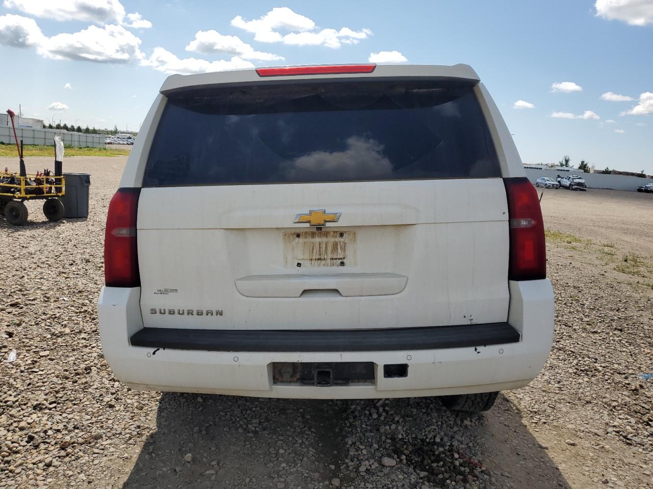 1gnskjkcxfr200301 1GNSKJKCXFR200301 2015 Chevrolet Suburban K1500 Lt