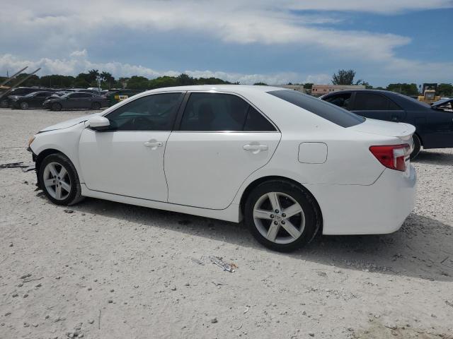  TOYOTA CAMRY 2014 Biały
