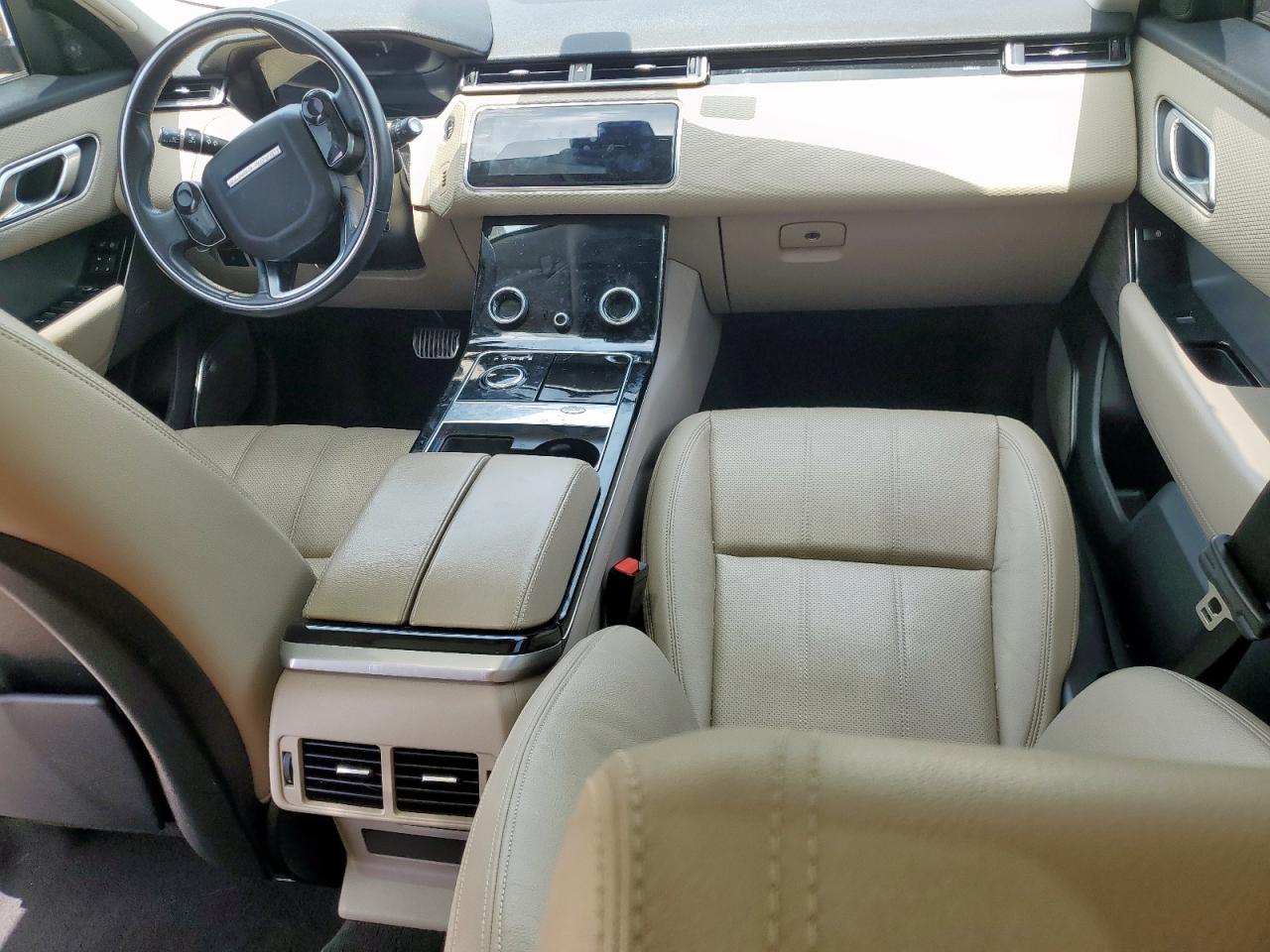 2018 Land Rover Range Rover Velar R-Dynamic Se VIN: SALYL2RX0JA743302 Lot: 63206095