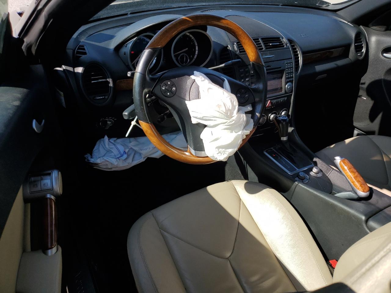 2009 Mercedes-Benz Slk 300 VIN: WDBWK54FX9F210355 Lot: 62992815