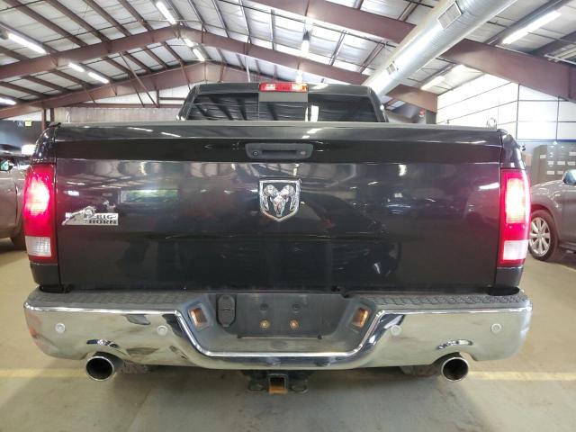Pickups RAM 1500 2015 Czarny
