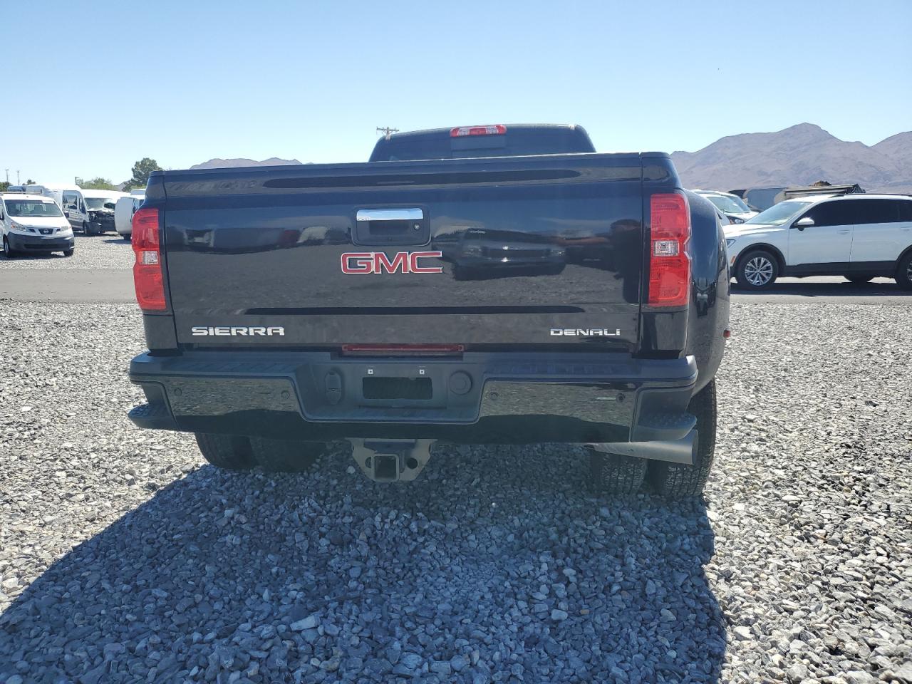 1gt42yey6hf242678 1GT42YEY6HF242678 2017 GMC Sierra K3500 Denali