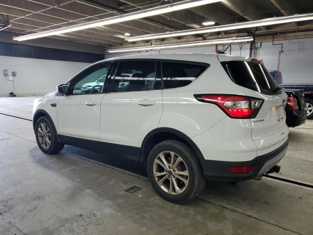  FORD ESCAPE 2017 Белы