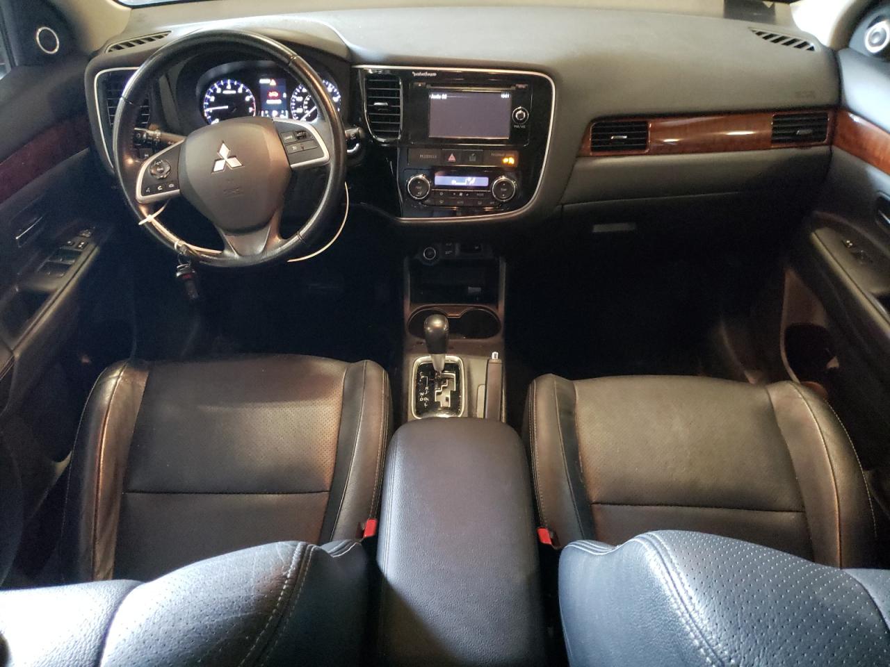 2014 Mitsubishi Outlander Se VIN: JA4AZ3A32EZ008831 Lot: 64477285