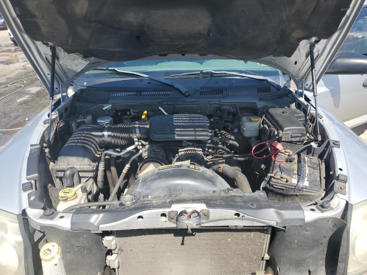 2005 Dodge Dakota Quad VIN: 1D7HE28K15S304493 Lot: 66843145