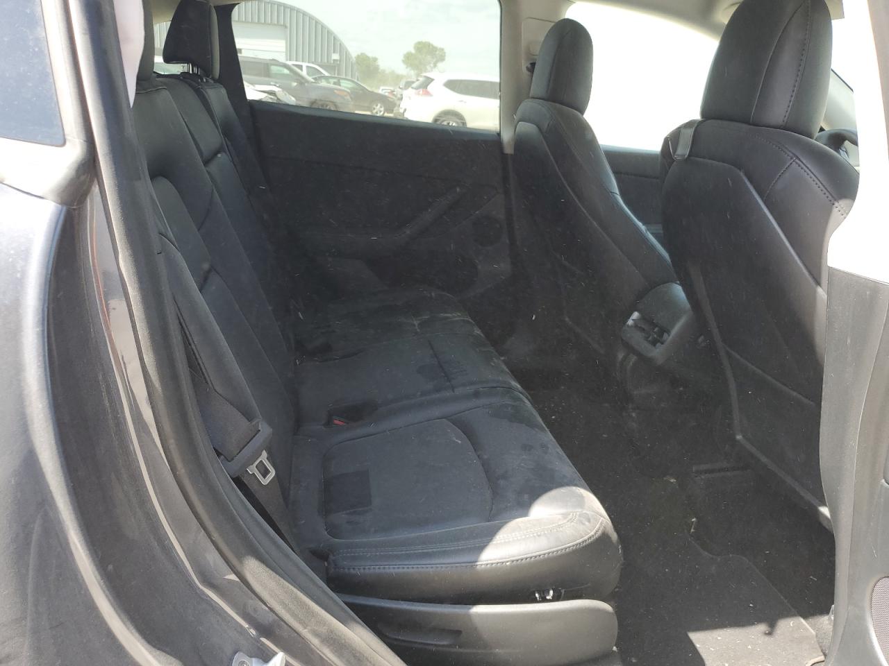 2023 Tesla Model Y VIN: 7SAYGAEE1PF670485 Lot: 64675905