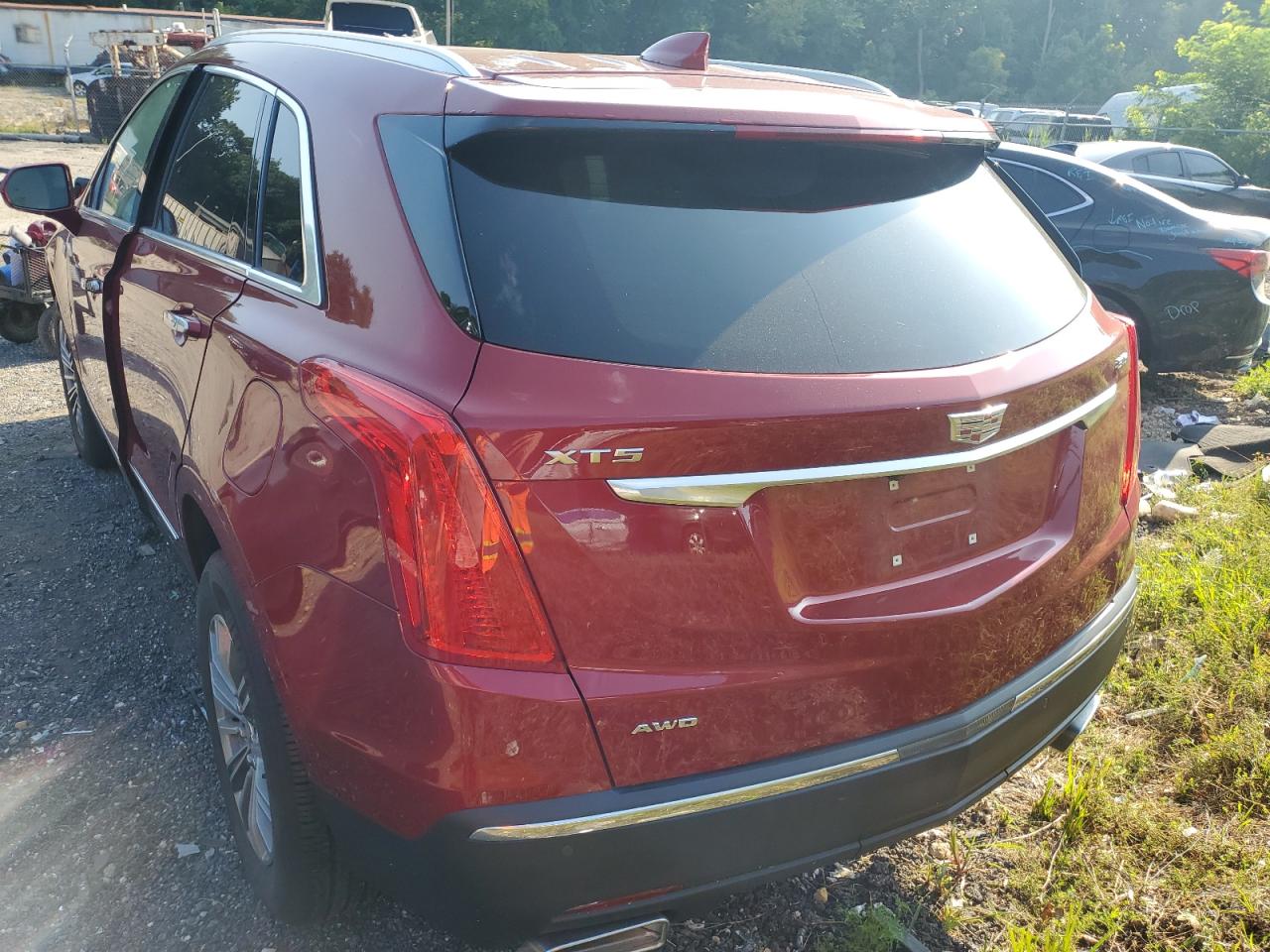 1gykndrs0kz284504 1GYKNDRS0KZ284504 2019 Cadillac Xt5 Luxury