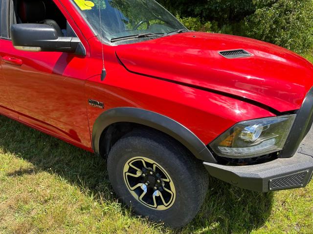 Pickups RAM 1500 2017 Red
