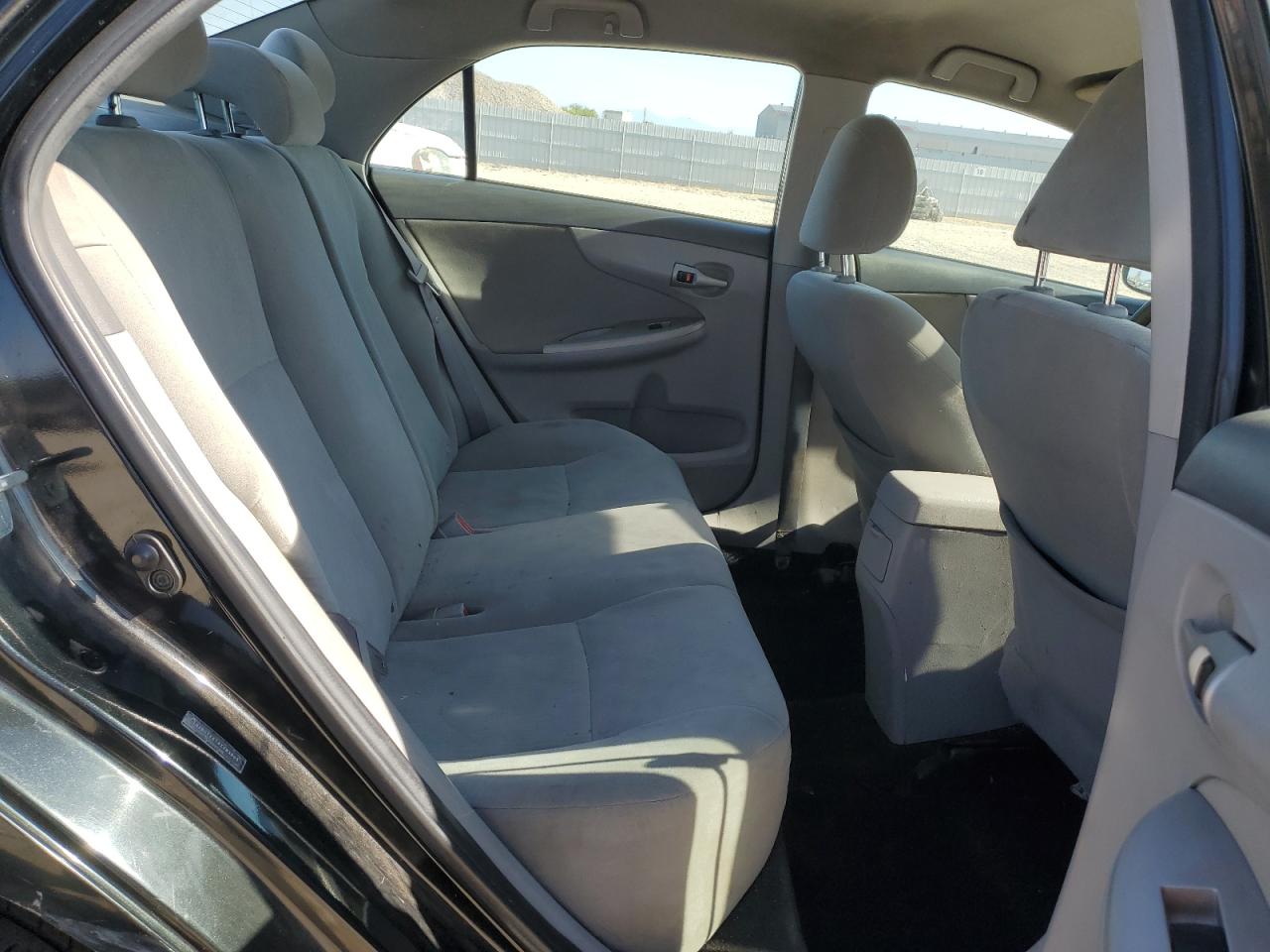 1nxbu4ee1az283863 1NXBU4EE1AZ283863 2010 Toyota Corolla Base