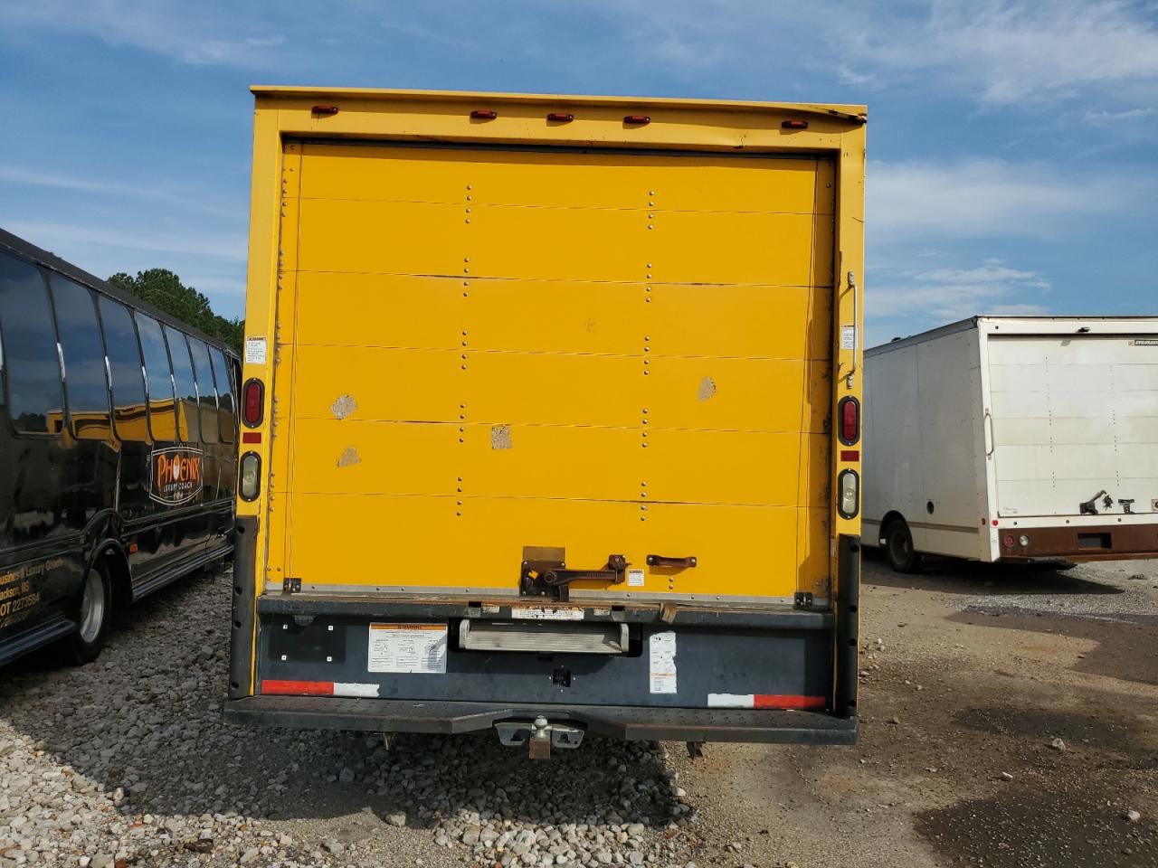 2012 Ford Econoline E350 Super Duty Cutaway Van VIN: 1FDWE3FS8CDA63216 Lot: 64882435