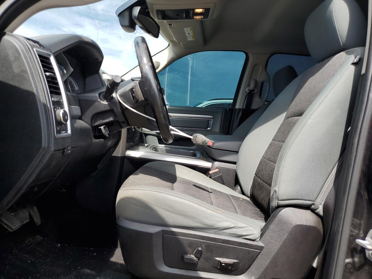 1C6RR7LT8GS151539 2016 Ram 1500 Slt