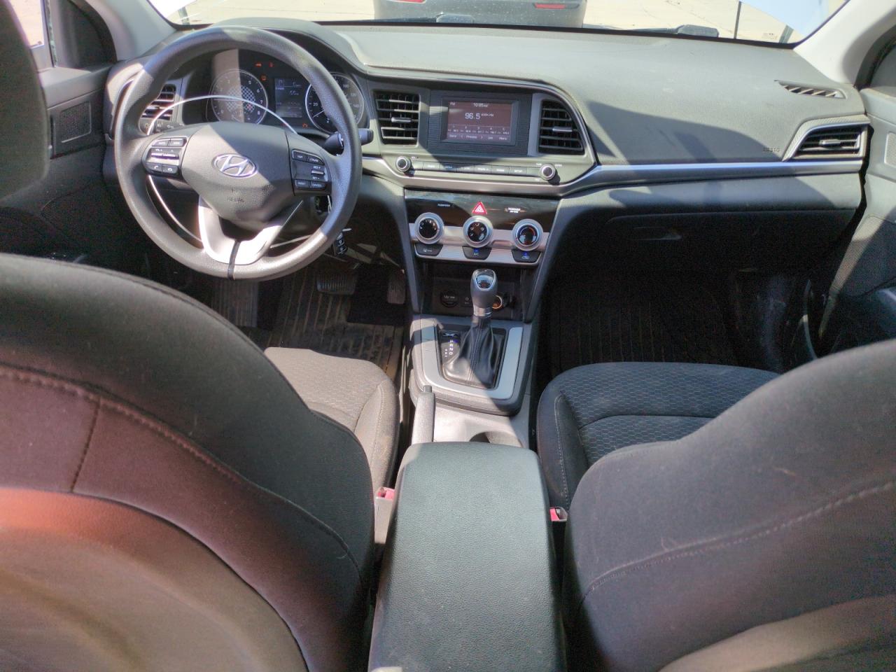 2019 Hyundai Elantra Se VIN: 5NPD74LF8KH489385 Lot: 64761175