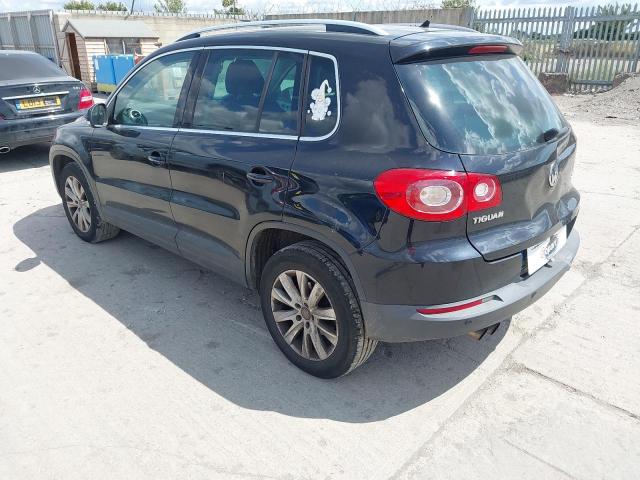 2009 VOLKSWAGEN TIGUAN SE