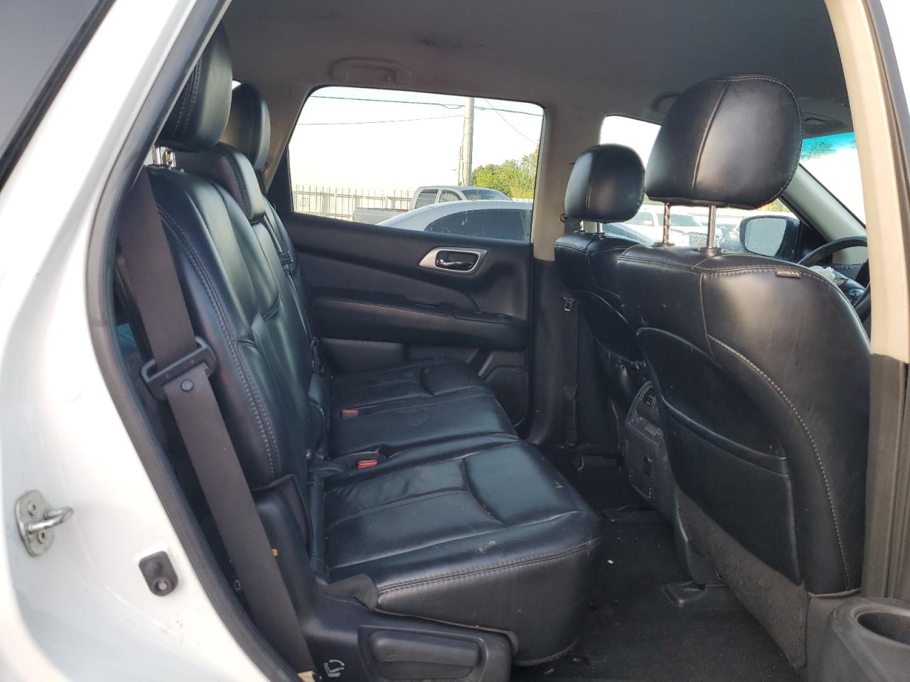 2017 Nissan Pathfinder S VIN: 5N1DR2MN1HC903983 Lot: 63156045