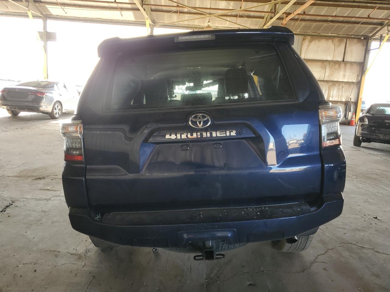 JTEFU5JR9P5295424 2023 Toyota 4Runner Sr5