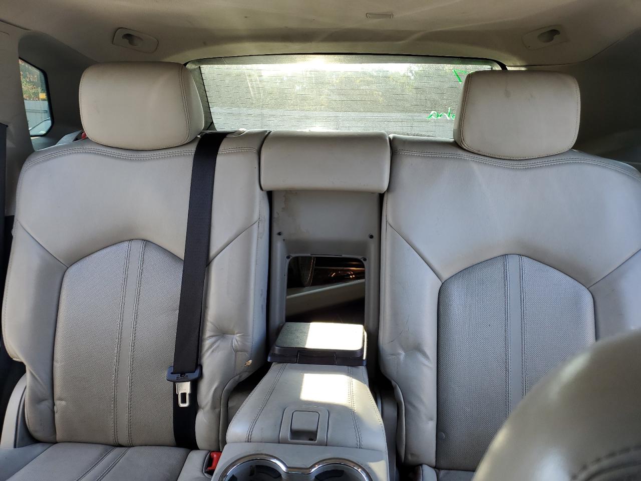 2015 Cadillac Srx Performance Collection VIN: 3GYFNCE33FS581019 Lot: 64459635