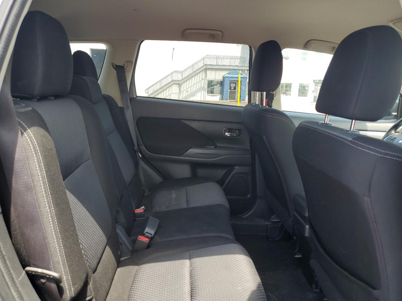 2016 Mitsubishi Outlander Es VIN: JA4AZ2A36GZ606904 Lot: 63785435