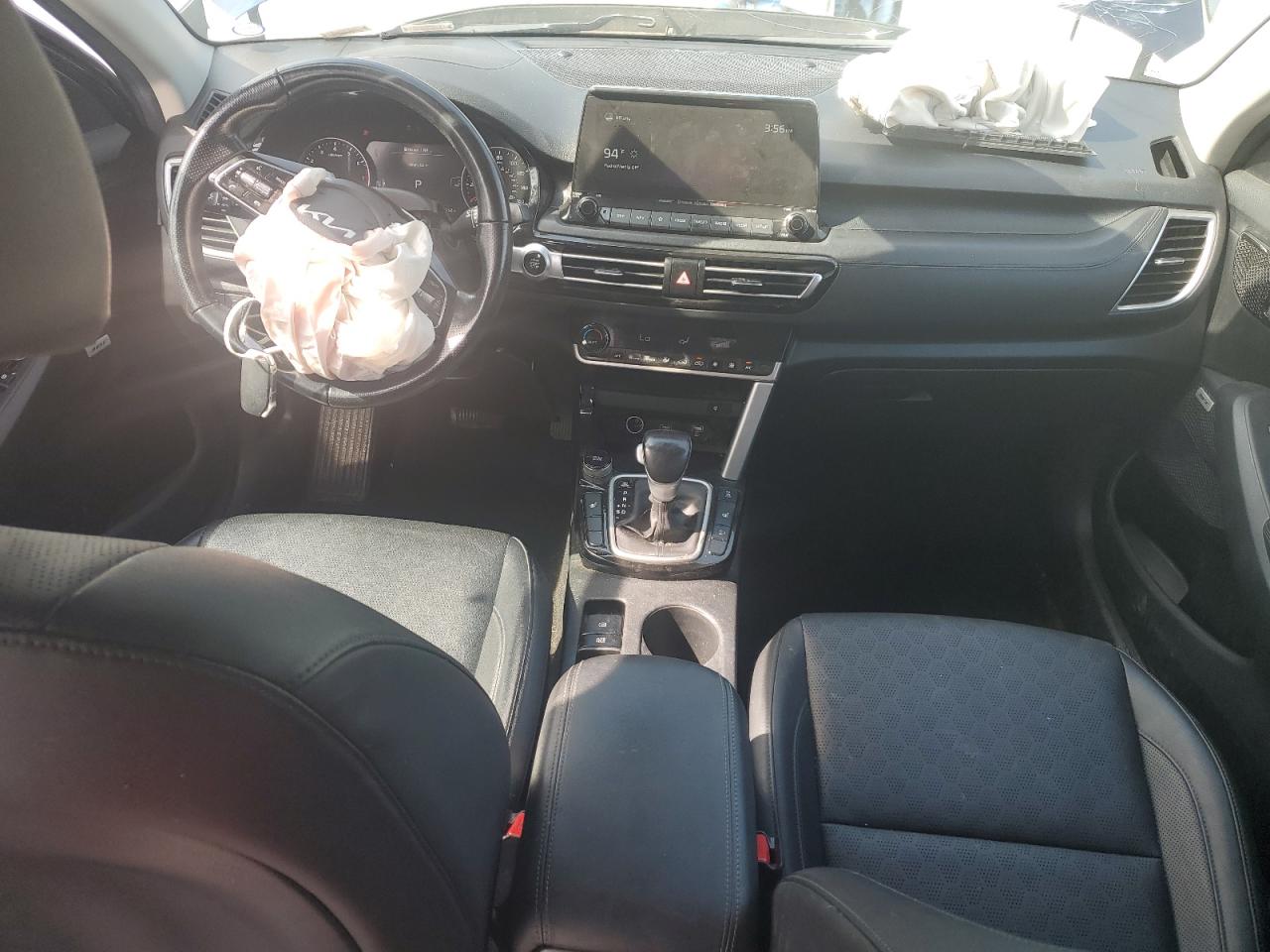 2022 Kia Seltos Sx VIN: KNDETCA25N7273383 Lot: 66104305