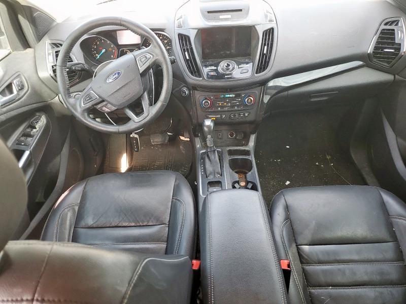  FORD ESCAPE 2017 Черный